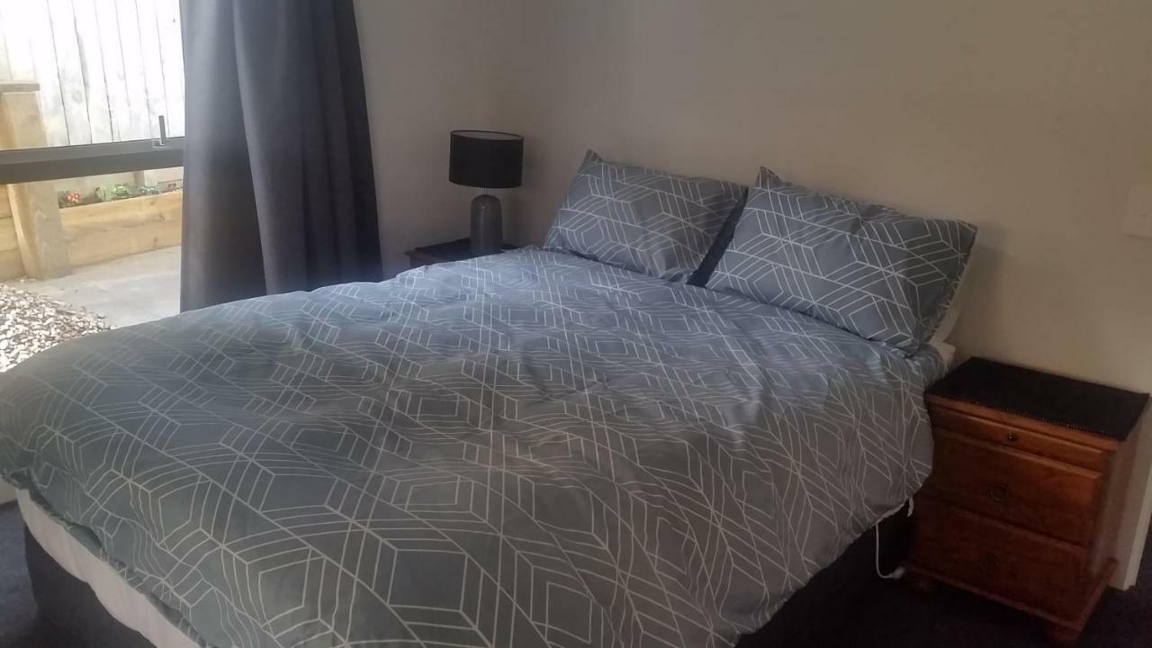 Edgehill - Semi Self-Contained Eco Friendly Home 타우랑가 외부 사진