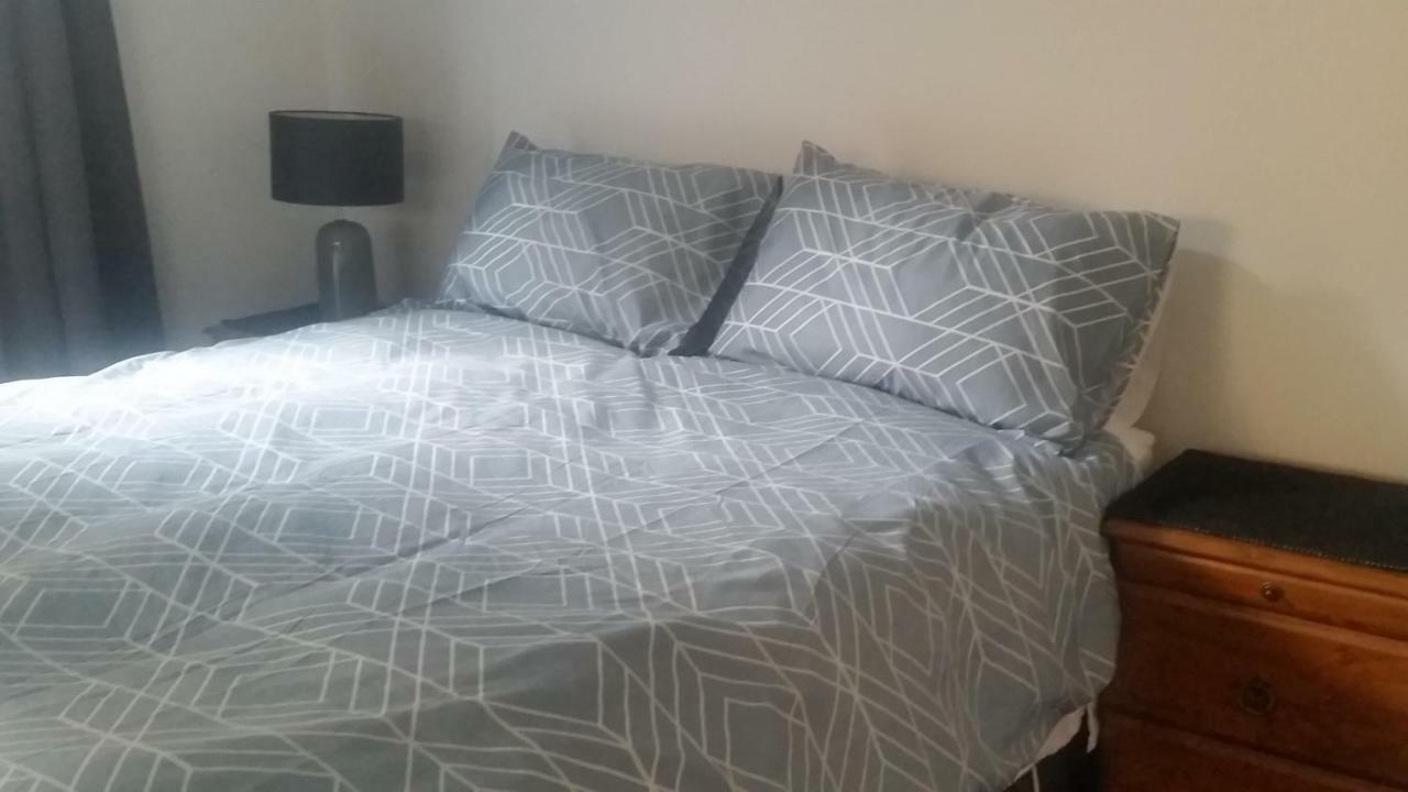 Edgehill - Semi Self-Contained Eco Friendly Home 타우랑가 외부 사진