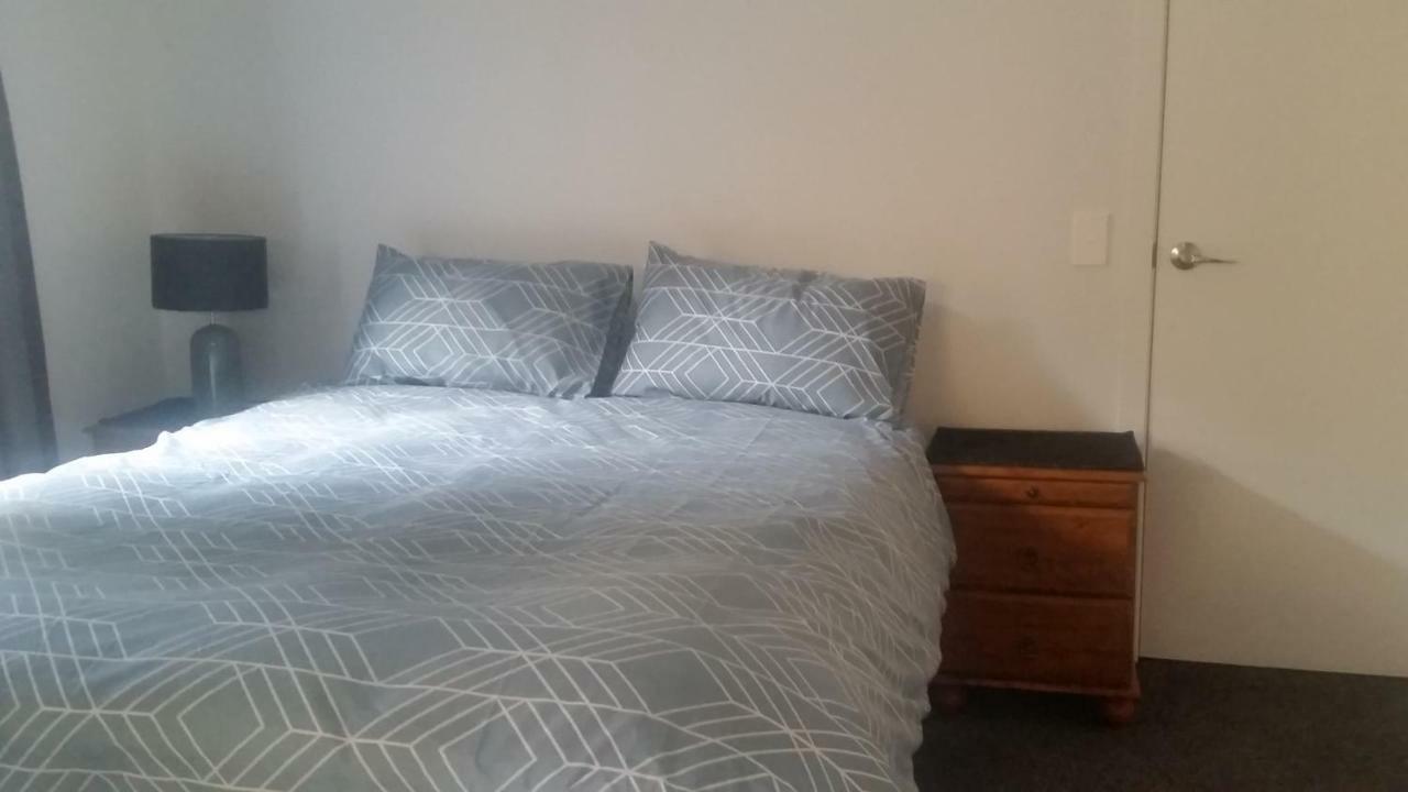 Edgehill - Semi Self-Contained Eco Friendly Home 타우랑가 외부 사진
